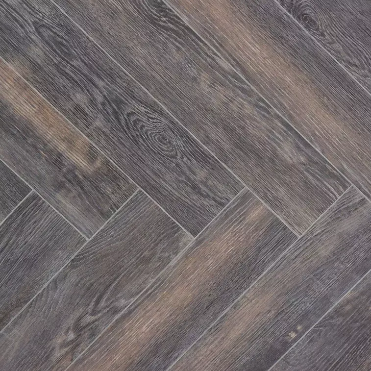 Cronafloor Herringbone H006 Дуб Бордо Кварц-винил Cronaplast Herringbone (Елочка) H006 Дуб Бордо — изображение 1