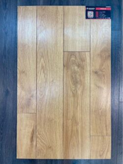 Ламинат Kronopol Platinium Marine (Платиниум Марин) D4563 Caspian Oak (Дуб Каспийский) — изображение 3