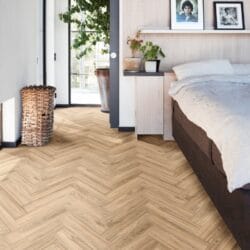 Плитка ПВХ Moduleo Roots Herringbone 22229 Blackjack Oak — изображение 2