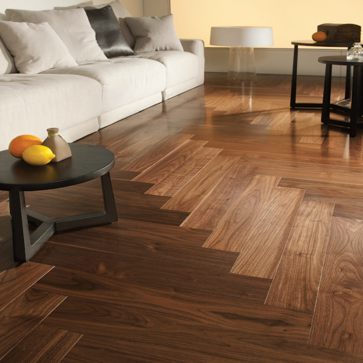 Инженерная доска HM Flooring Орех Американский Селект (английская ёлка) — изображение 3