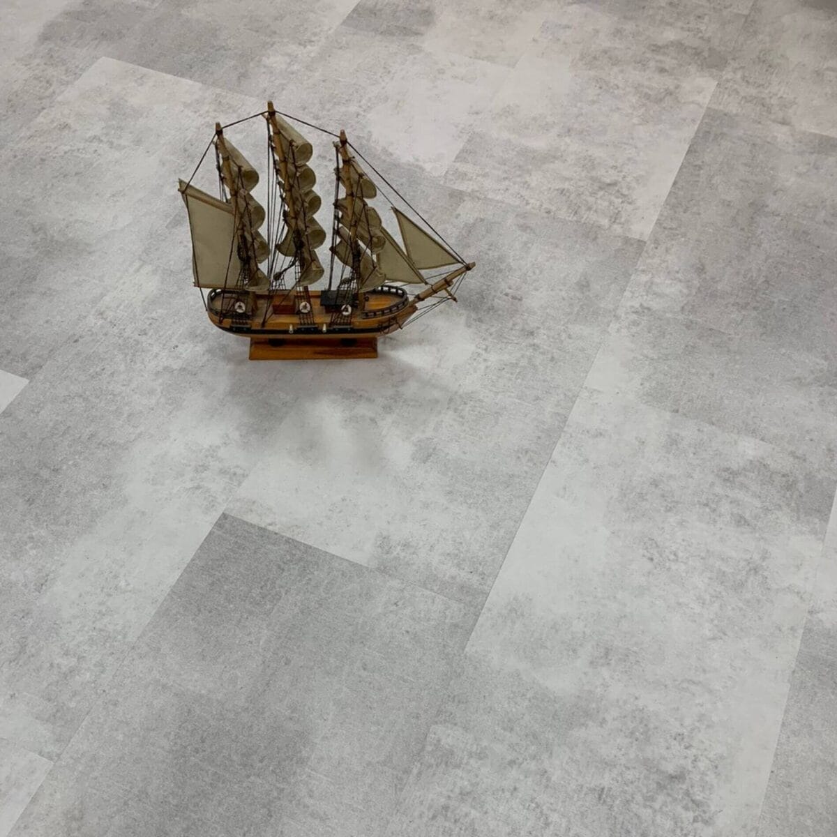 Кварц-винил Floor Age Mountain 803 Навара — изображение 1