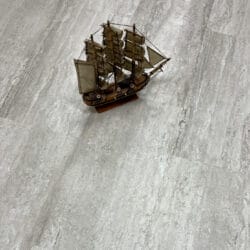 Кварц-винил Floor Age Mountain 811 Авиньон